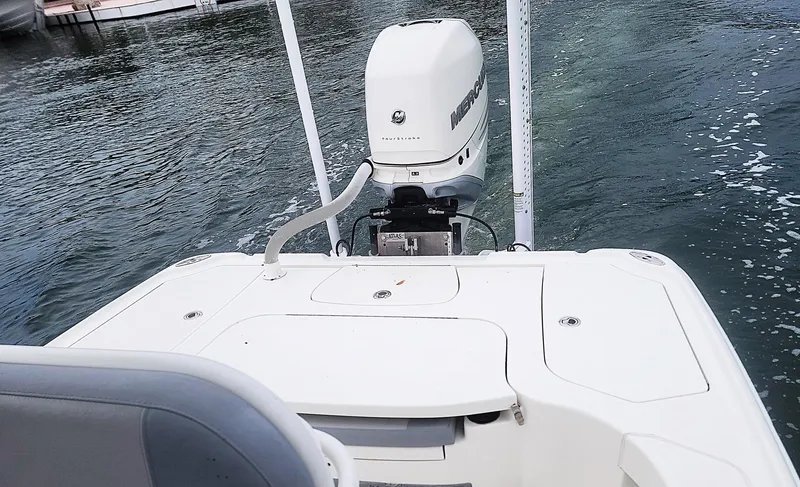 Slide: The Image of 2017 SeaVee 270Z boat with outboard motor on calm water. - 19