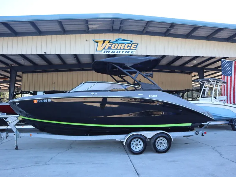 The Image of Yamaha 255XD 2021 - 1