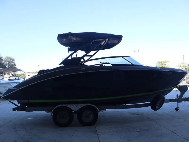 Slide: The Image of Yamaha 255XD 2021 - 2