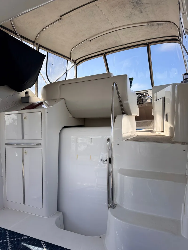 Slide: The Image of Carver 444 Cockpit Motor Yacht 2001 - 16