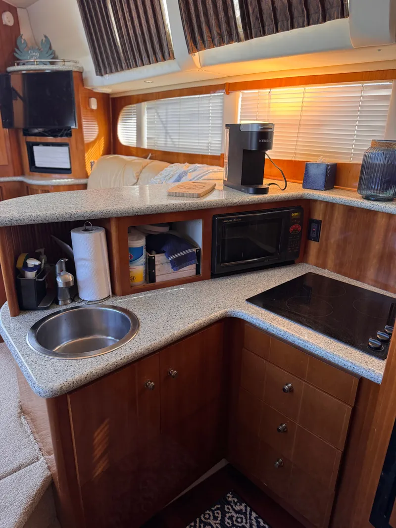 Slide: The Image of Carver 444 Cockpit Motor Yacht 2001 - 34