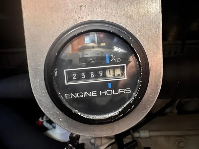 Slide: The Image of Carver 444 Cockpit Motor Yacht 2001 - 41