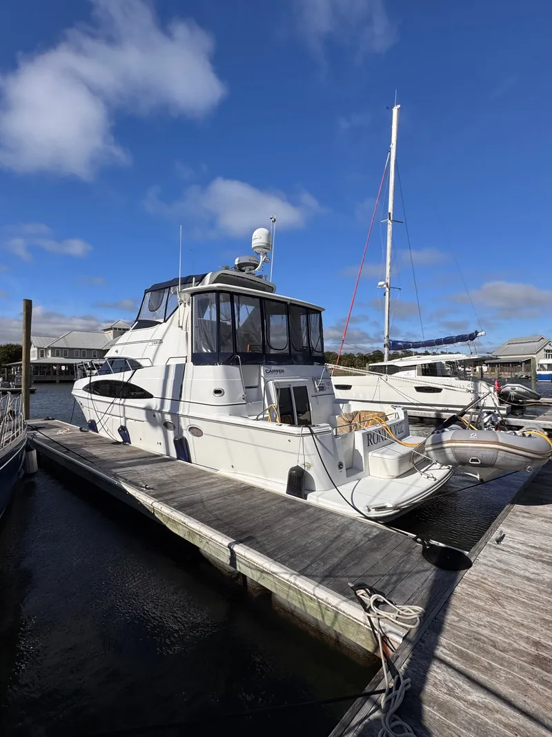 Slide: The Image of Carver 444 Cockpit Motor Yacht 2001 - 6