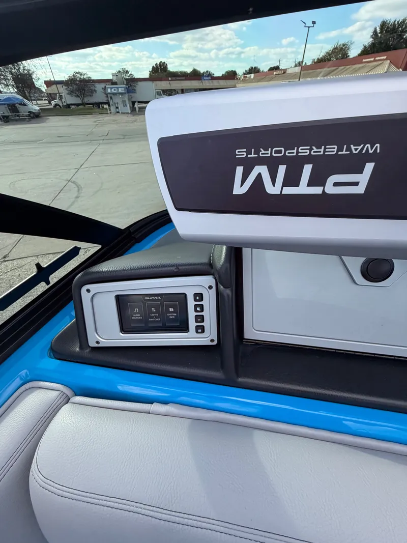 Slide: The Image of Supra SL 450 2022 - 18