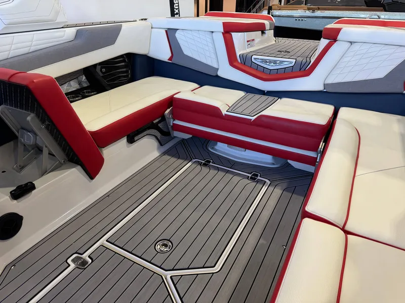 Slide: The Image of Nautique Super Air Nautique G23 2022 - 15