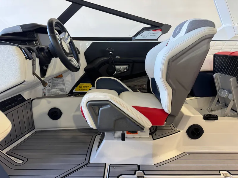 Slide: The Image of Nautique Super Air Nautique G23 2022 - 23