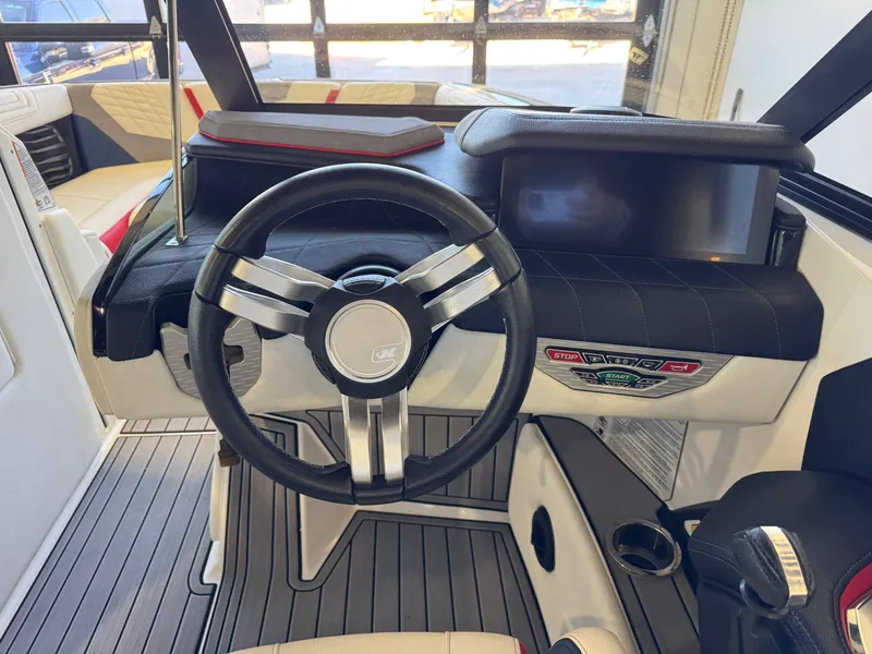 Slide: The Image of Nautique Super Air Nautique G23 2022 - 26