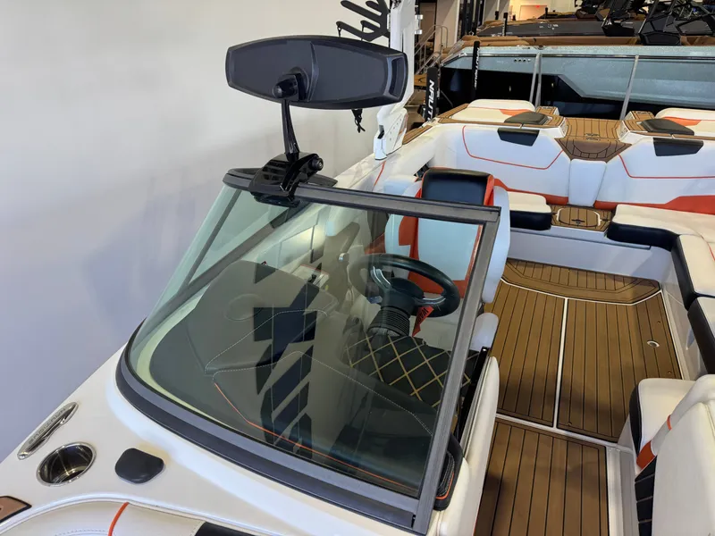 Slide: The Image of Correct Craft Super Air Nautique GS22 2017 - 20