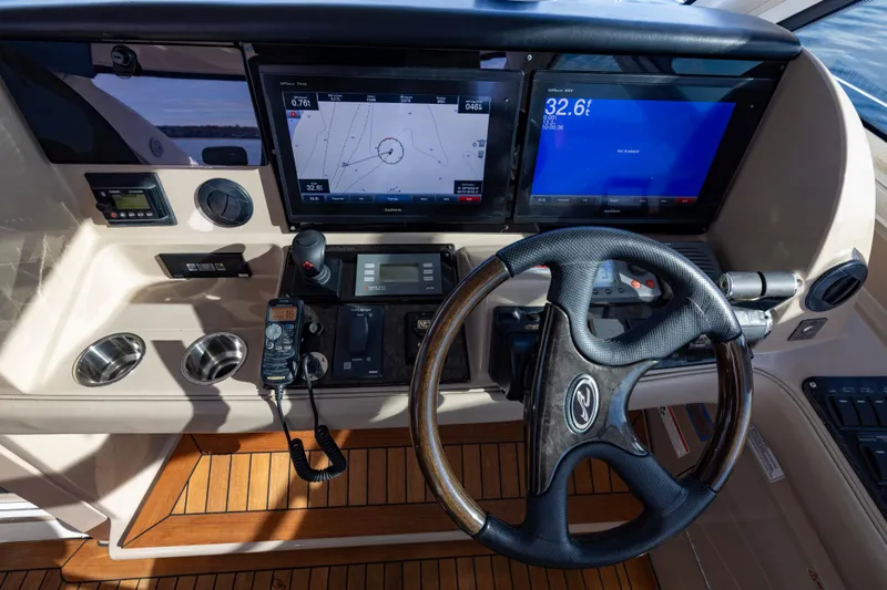 Slide: The Image of Sea Ray 55 Sundancer 2008 - 41