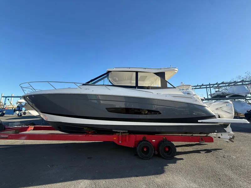 The Image of Regal 36 XO 2022 - 0