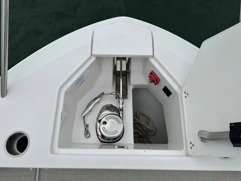 Slide: The Image of Regal 36 XO 2022 - 50