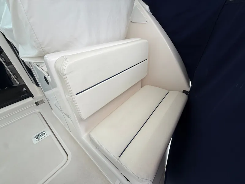 Slide: The Image of Tiara 3200 Open 2005 - 10