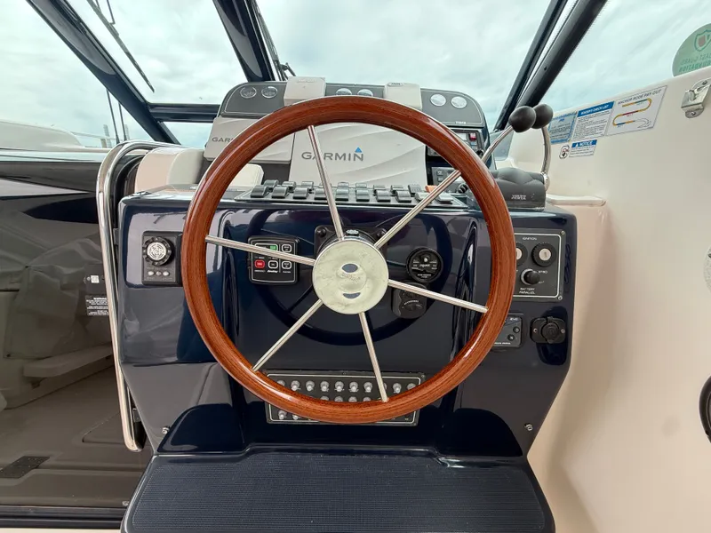 Slide: The Image of Tiara 3200 Open 2005 - 17