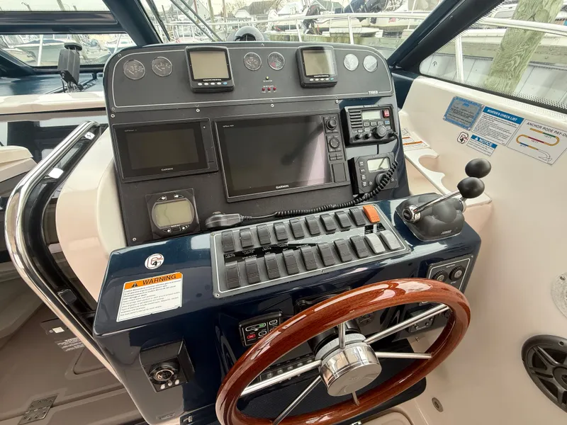 Slide: The Image of Tiara 3200 Open 2005 - 19