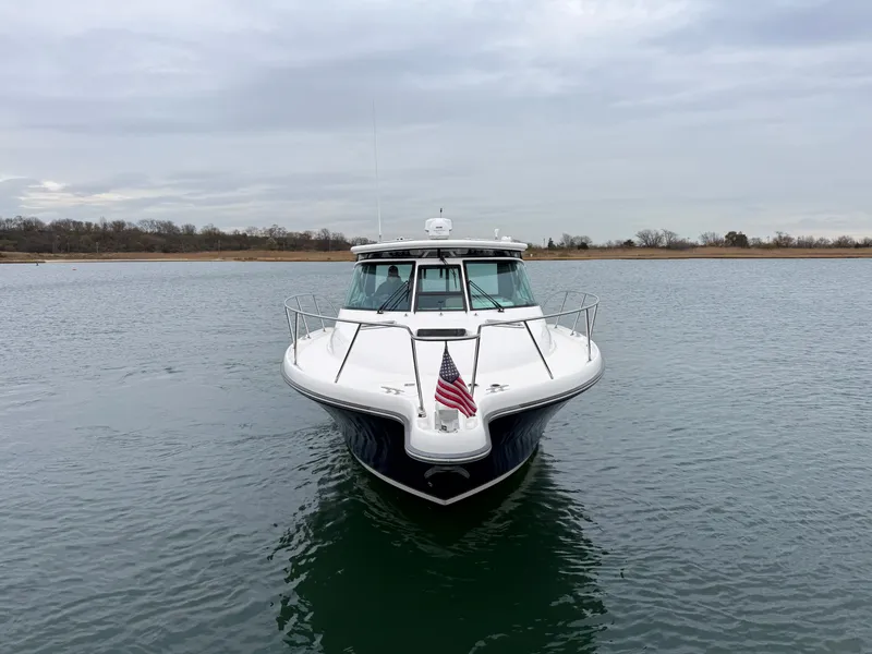 Slide: The Image of Tiara 3200 Open 2005 - 2