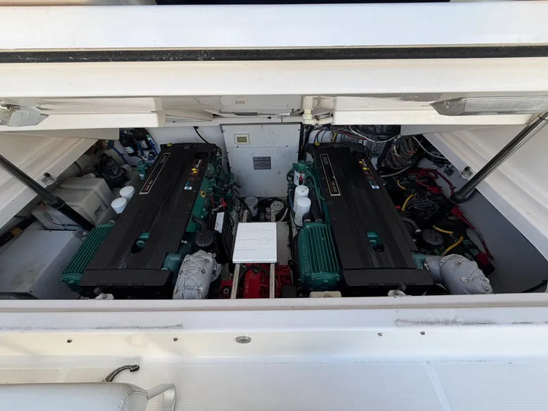 Slide: The Image of Tiara 3200 Open 2005 - 45