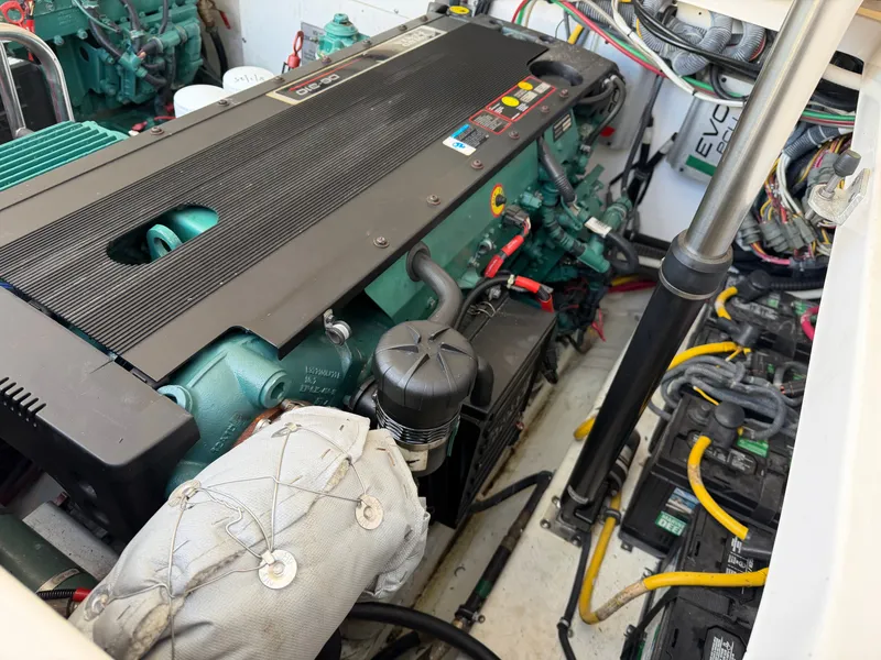 Slide: The Image of Tiara 3200 Open 2005 - 49