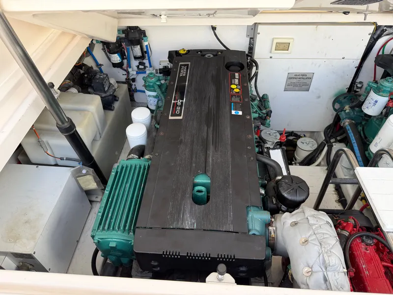 Slide: The Image of Tiara 3200 Open 2005 - 51