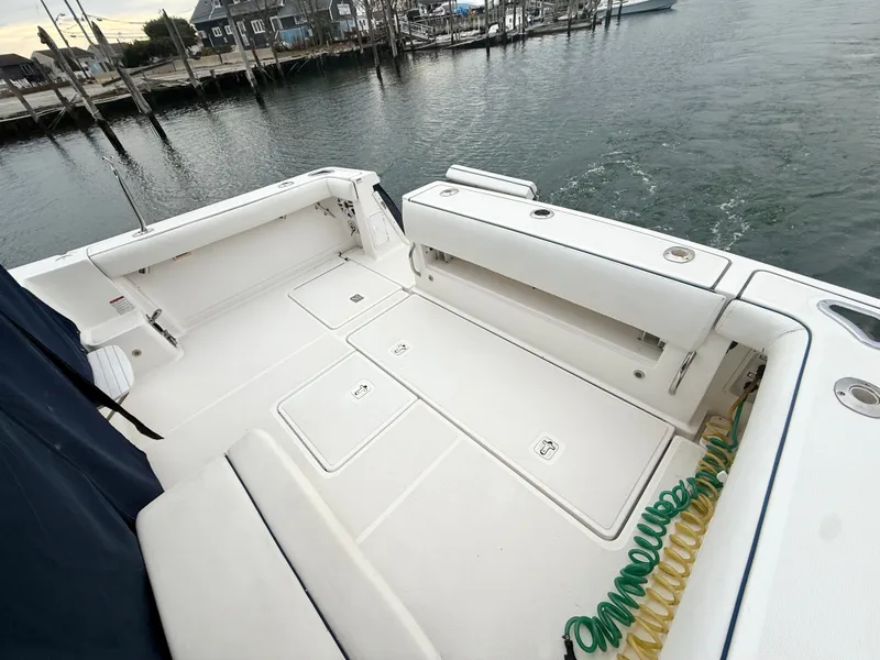 Slide: The Image of Tiara 3200 Open 2005 - 7