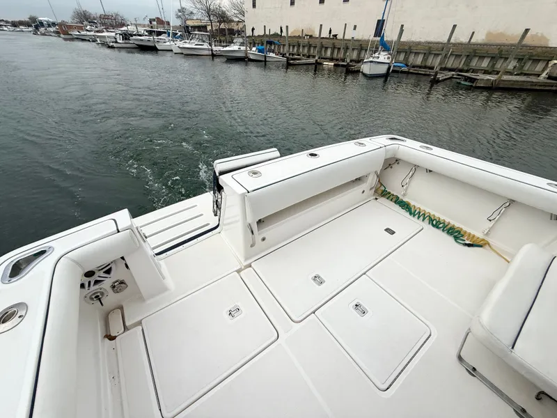 Slide: The Image of Tiara 3200 Open 2005 - 8