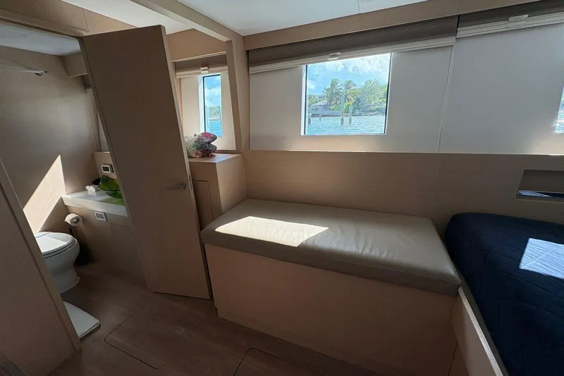 Slide: The Image of VIP - STB Aft - 27