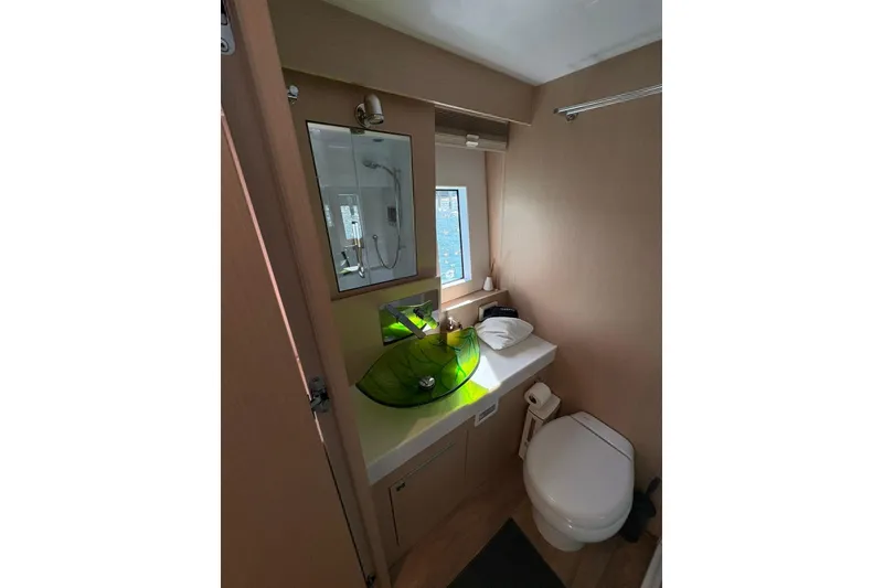 Slide: The Image of STB Fwb Bathroom - 33