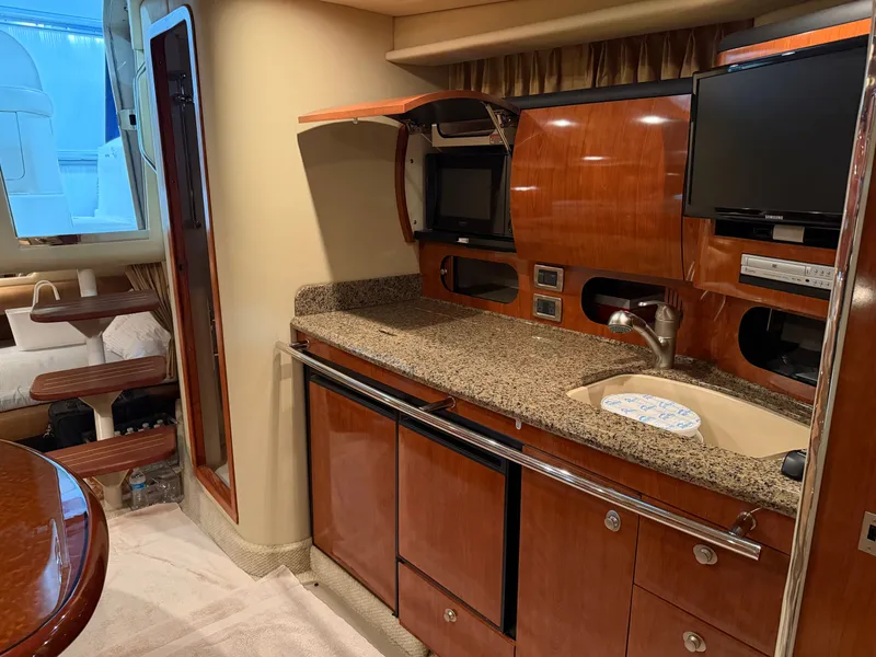 Slide: The Image of Sea Ray 360 Sundancer 2005 - 22
