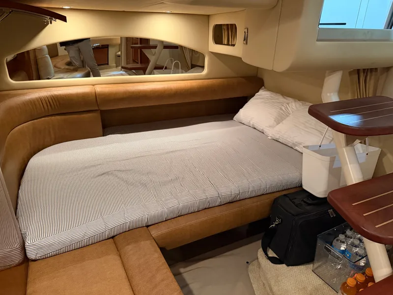 Slide: The Image of Sea Ray 360 Sundancer 2005 - 24