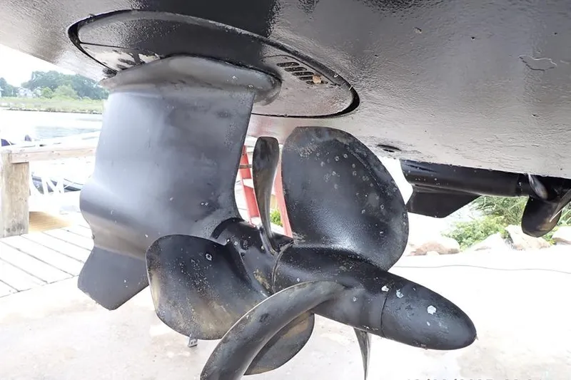 Slide: The Image of Propeller of 2008 Tiara Yachts 3600 Sovran, dockside view. - 50