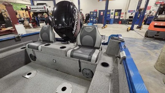 Slide: The Image of Lund Rebel XS 1650 SS 2016 - 10