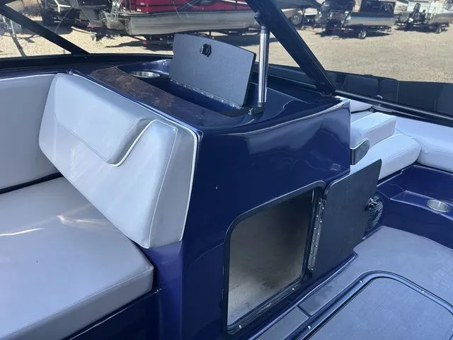 Slide: The Image of Heyday Wake Boats WT-2DC 2024 - 18