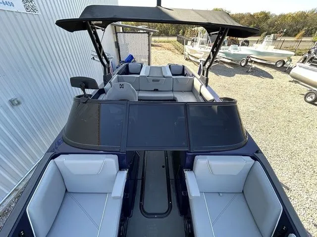 Slide: The Image of Heyday Wake Boats WT-2DC 2024 - 20