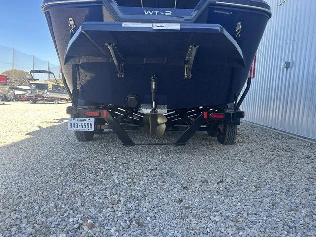 Slide: The Image of Heyday Wake Boats WT-2DC 2024 - 5