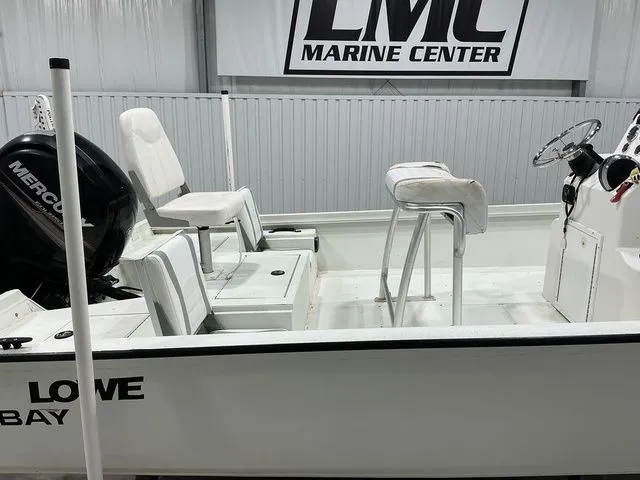 Slide: The Image of Lowe SF 214 Sport Fish 2021 - 12