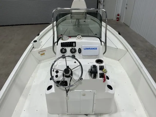 Slide: The Image of Lowe SF 214 Sport Fish 2021 - 13