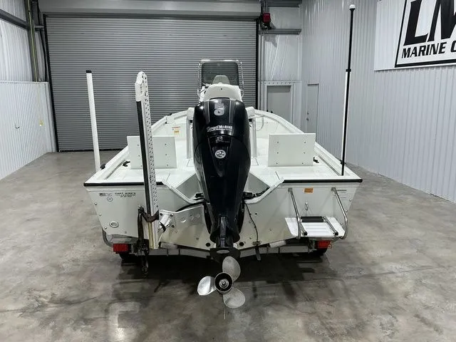 Slide: The Image of Lowe SF 214 Sport Fish 2021 - 3