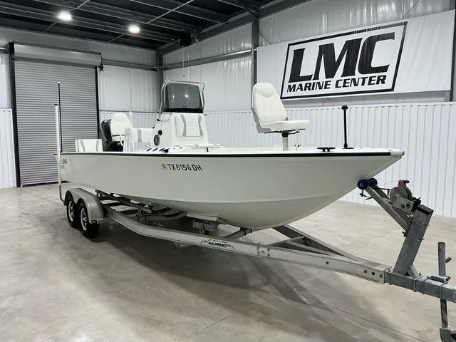 Slide: The Image of Lowe SF 214 Sport Fish 2021 - 4