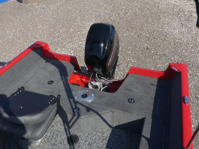 Slide: The Image of Tracker Pro Guide V-16 SC 2026 - 16