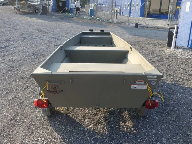 Slide: The Image of Tracker Grizzly® 14 Jon 2026 - 5