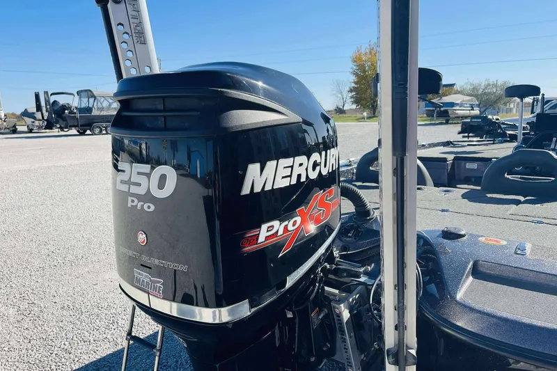 Slide: The Image of 2014 Bass Cat Eyra with Mercury 250 Pro XS outboard motor. - 25
