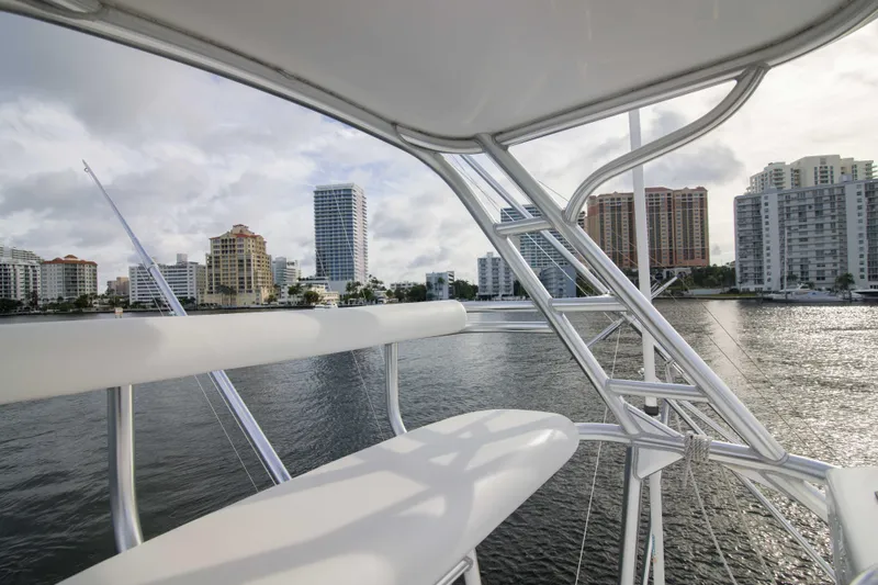 Slide: The Image of Cabo 41 Justice - Exterior Tower - 37