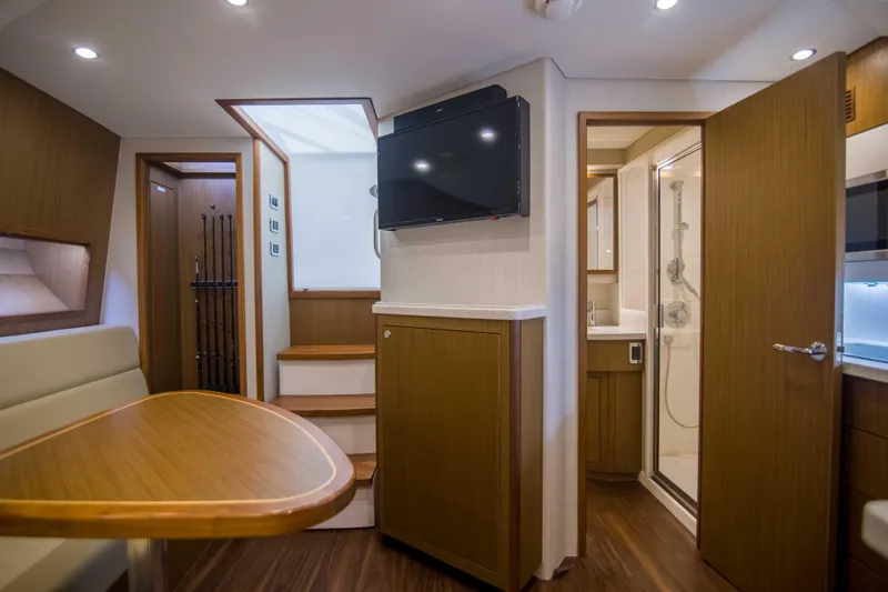 Slide: The Image of Cabo 41 Justice - Interior Cabin - 54