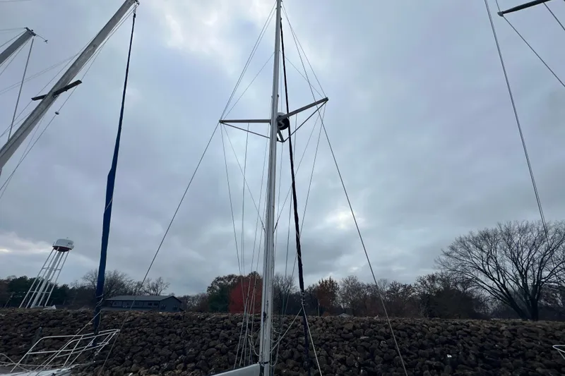 Slide: The Image of 2014 Gemini Legacy 35 sailboat on land, showing deck and rigging details. - 24