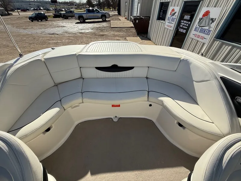 Slide: The Image of Monterey 214FS 2009 - 18