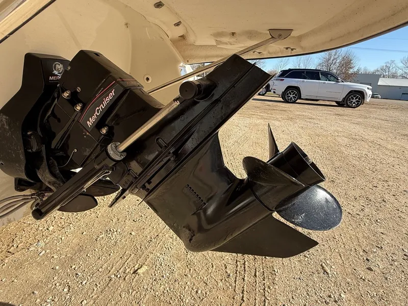 Slide: The Image of Monterey 214FS 2009 - 4