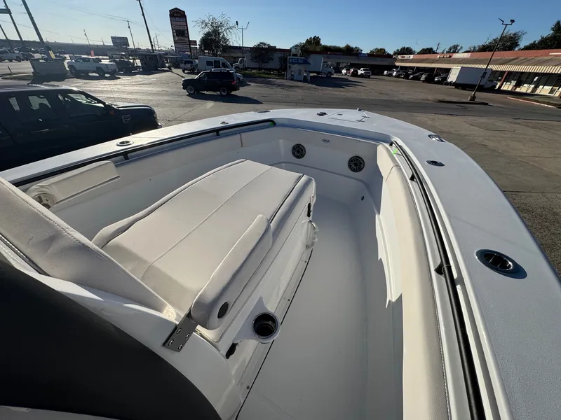 Slide: The Image of Sea Hunt Gamefish 27 Coffin Box 2026 - 18