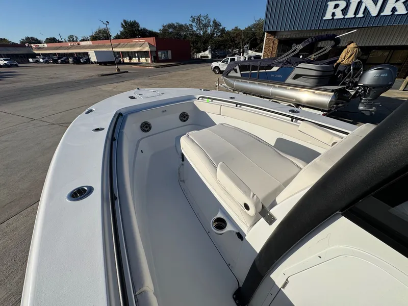 Slide: The Image of Sea Hunt Gamefish 27 Coffin Box 2026 - 20