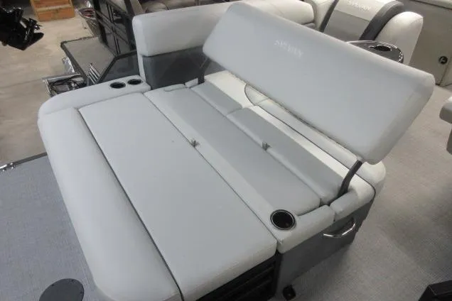 Slide: The Image of 2026 Sylvan Mirage 822 CLZ boat seat with cup holders, featuring sleek white upholstery. - 8