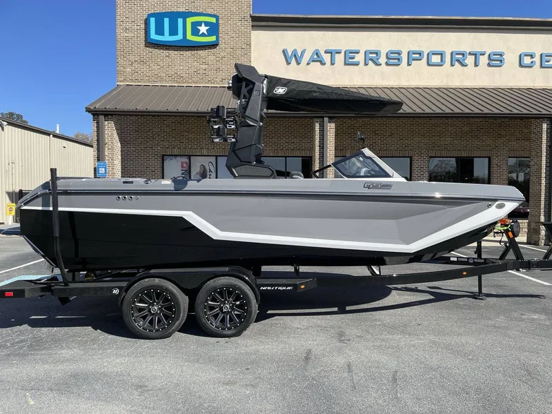 Slide: The Image of Nautique Super Air Nautique GS22 2026 - 26