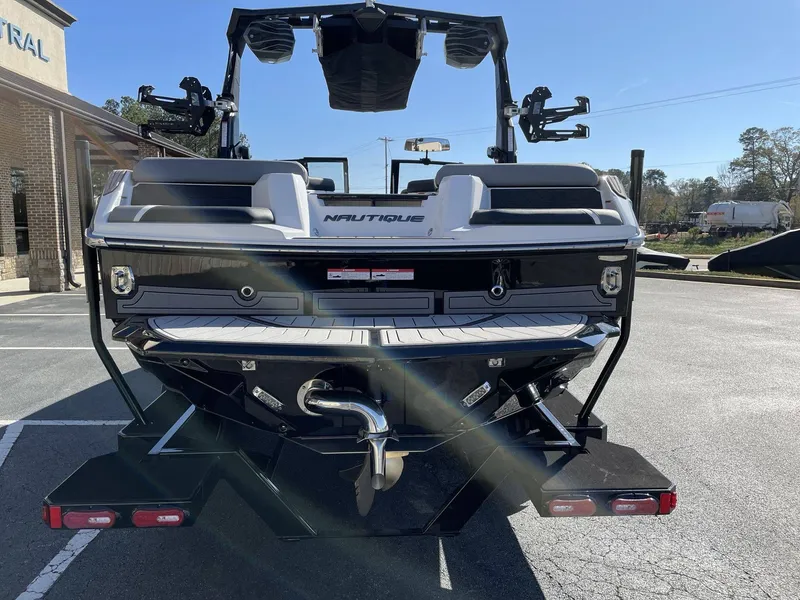 Slide: The Image of Nautique Super Air Nautique GS22 2026 - 27